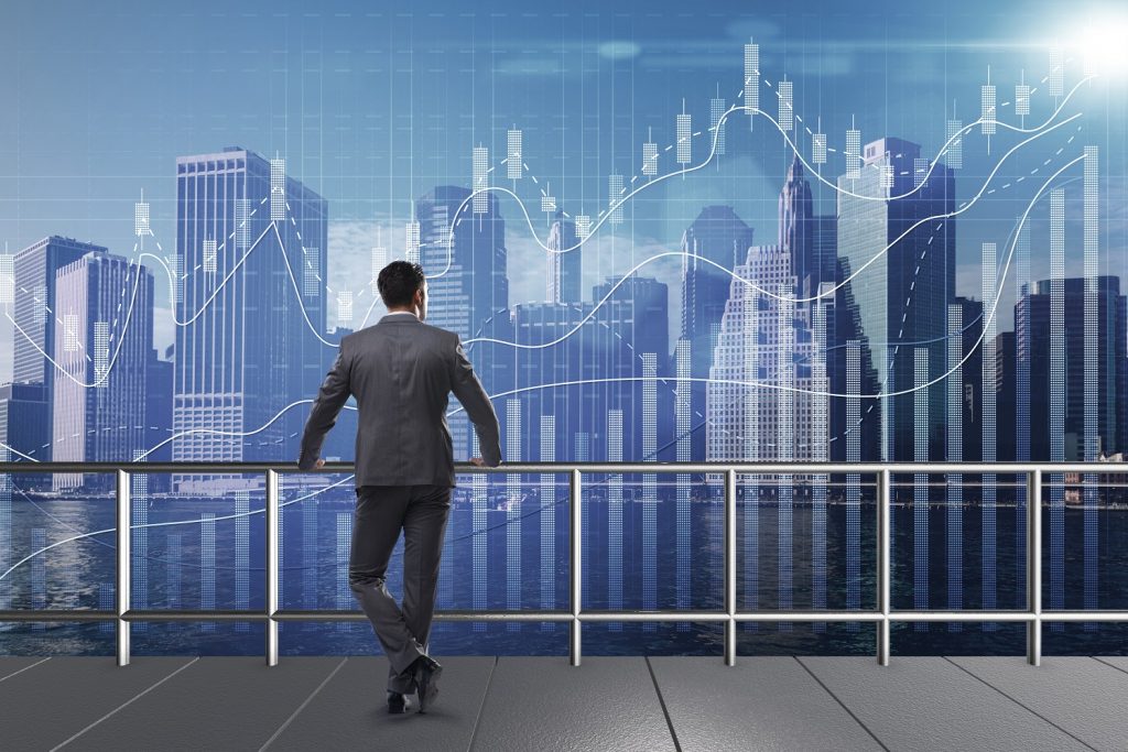 financial advisor_wealth management firm_investment risk_market volatility